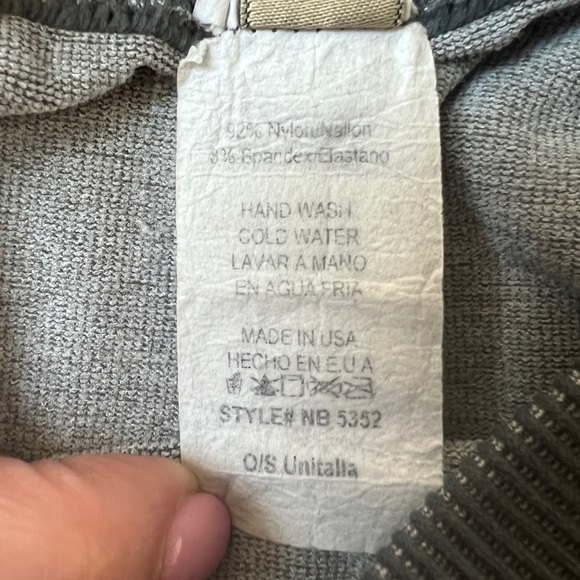 Nikibiki charcoal gray leggings tights base layer. Womens OS - Picture 9 of 11